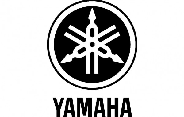 YAMAHA COMERCIAL AUDIO